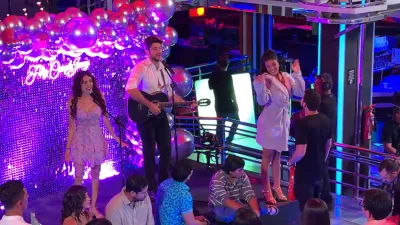 Lo que no se vio de la fiesta de Jenny