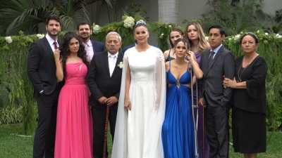 Boda y bomba: Frida y Edmundo se dan el sí